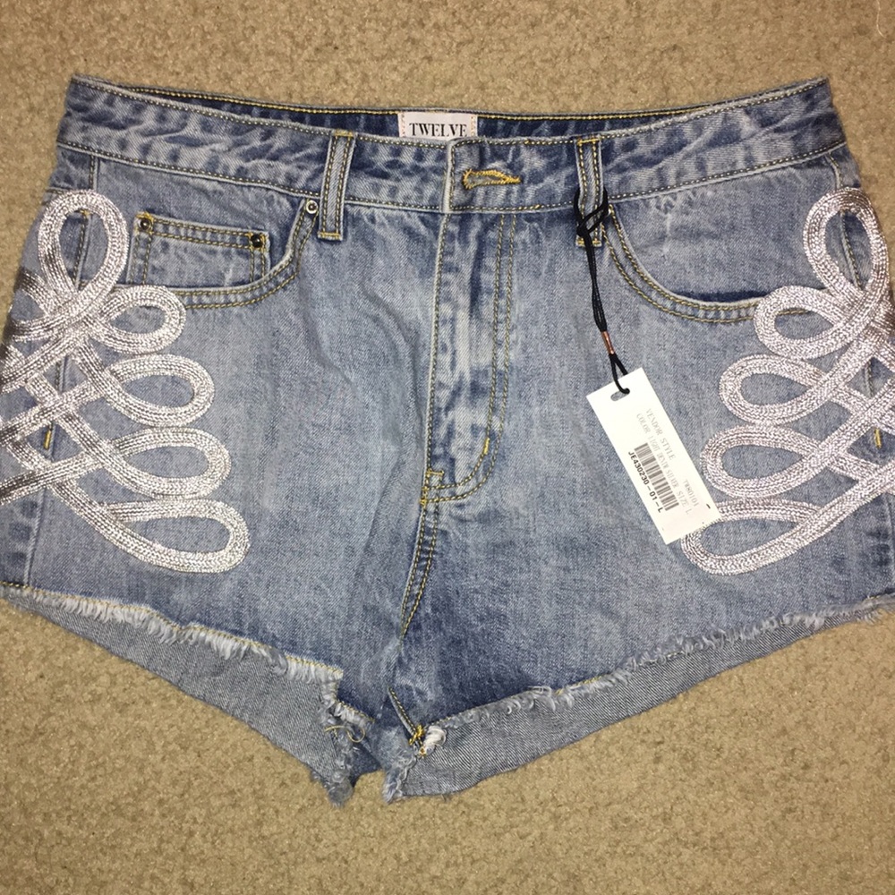 Twelve by ontwelfth Denim Shorts w/ tags